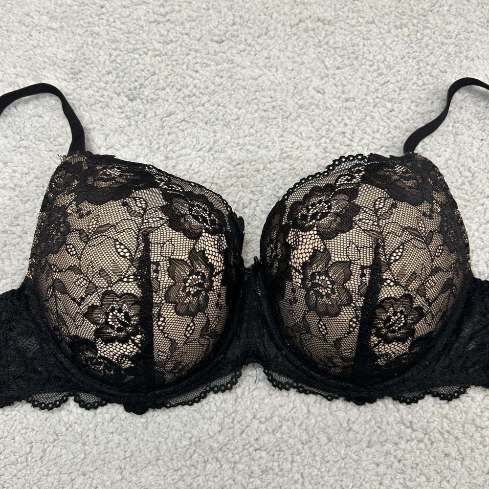Curve Muse Bra 42C Underwire Lace Mesh over NWT